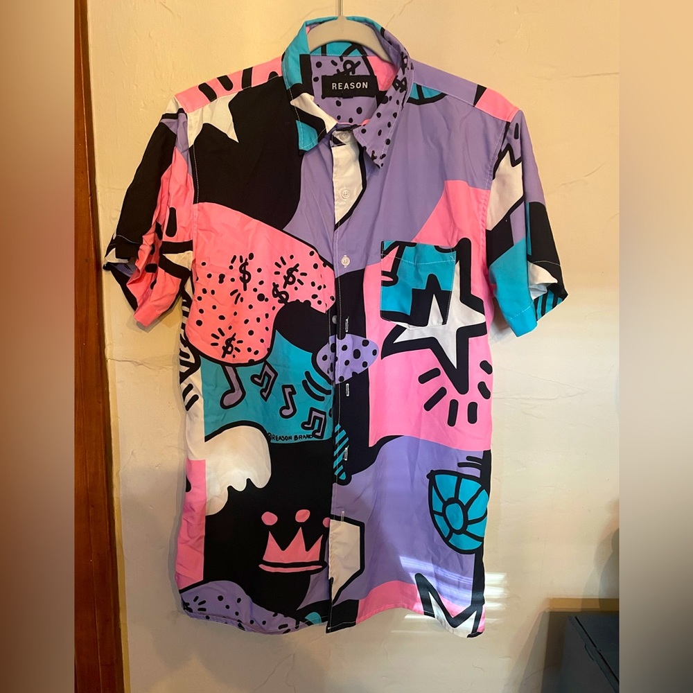 Reason medium vintage style short sleeve button down shirt . Fun great condition